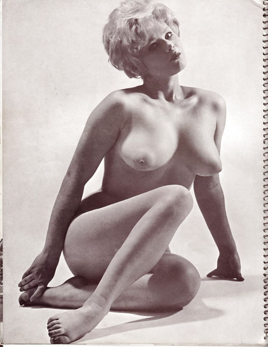 Rosina Revelle фото