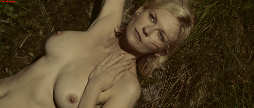 Nude Scene Барбара Гоэнага Agnosia, 2010
