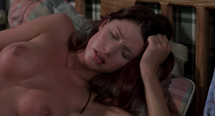 Shannon Elizabeth американский пирог