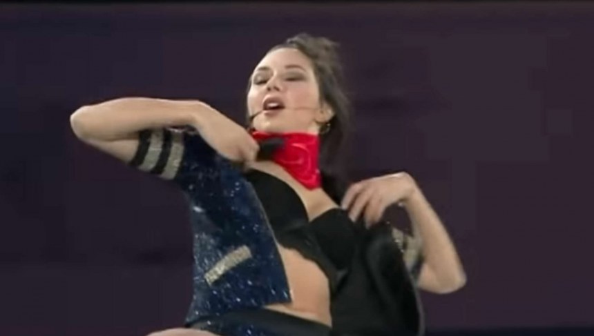 Фигуристка Елизавета Туктамышева конфуз