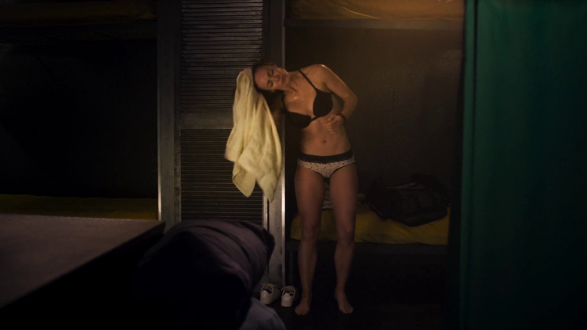 Danielle galligan nude scene - 🧡 Мишель Митченор Голая.