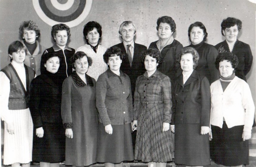 Галина Старовойтова памятник