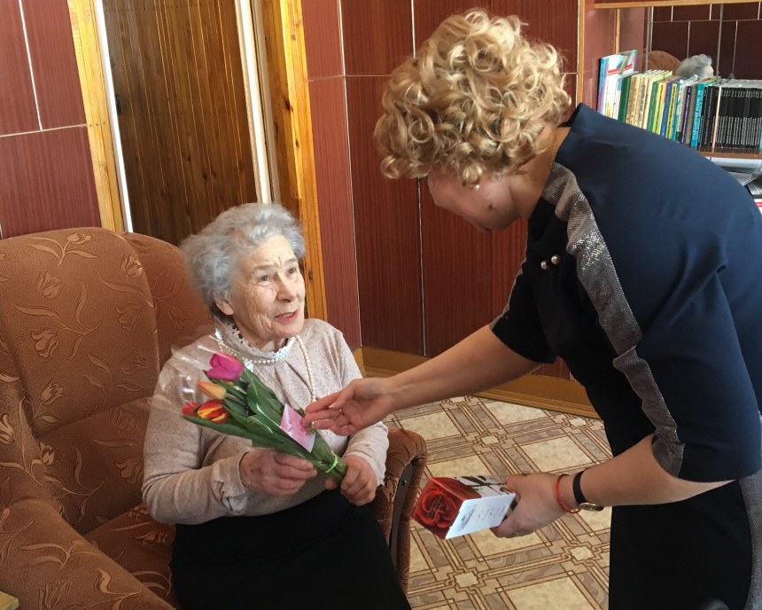 Сквер Галины Старовойтовой СПБ