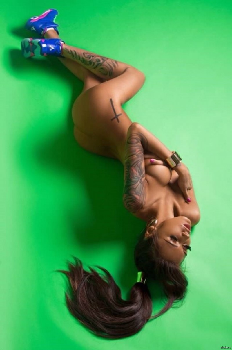 Голая Диана Мелисон nude