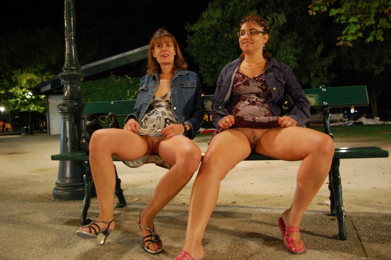 Under skirt зрелая матура pussy