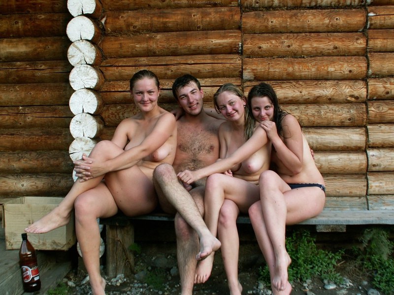 Голые зрелые бабы в бане