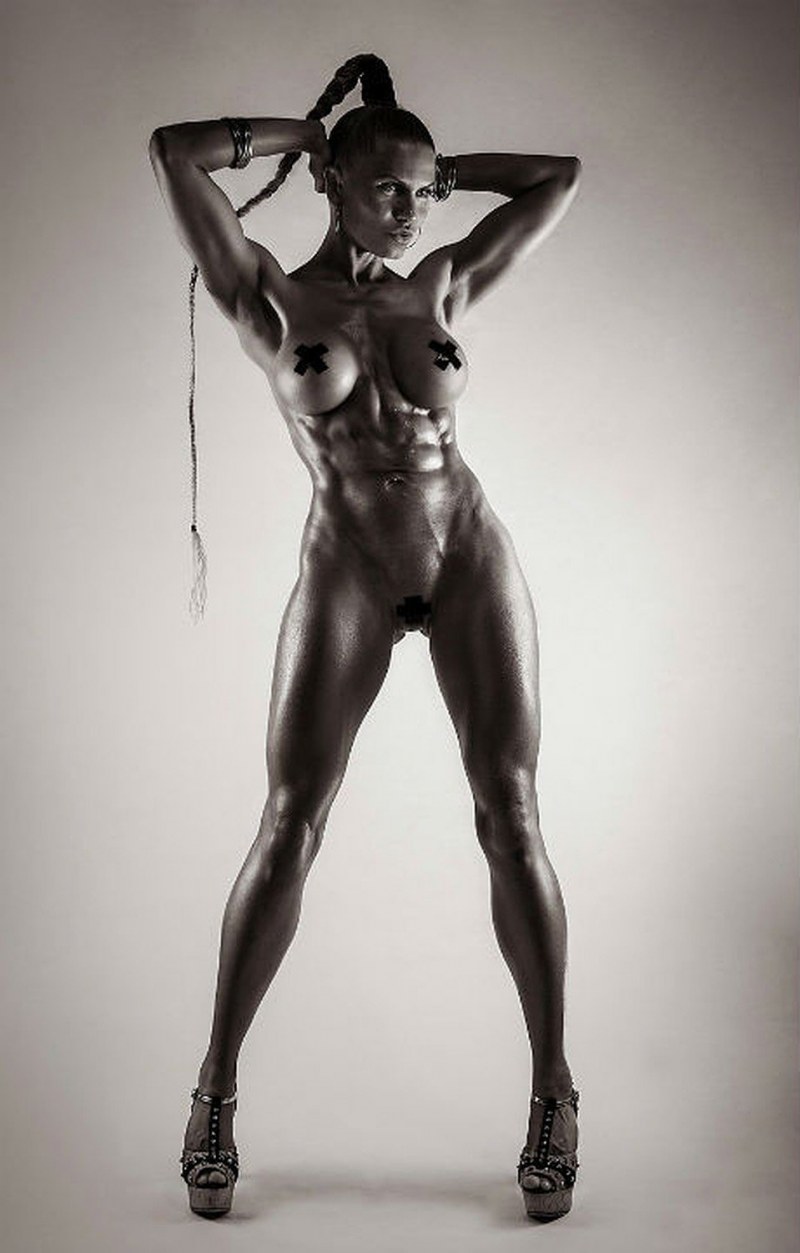 Джордан Монро nude спортзал