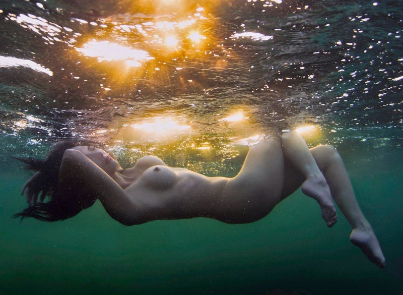 Лесби девушек под водой
