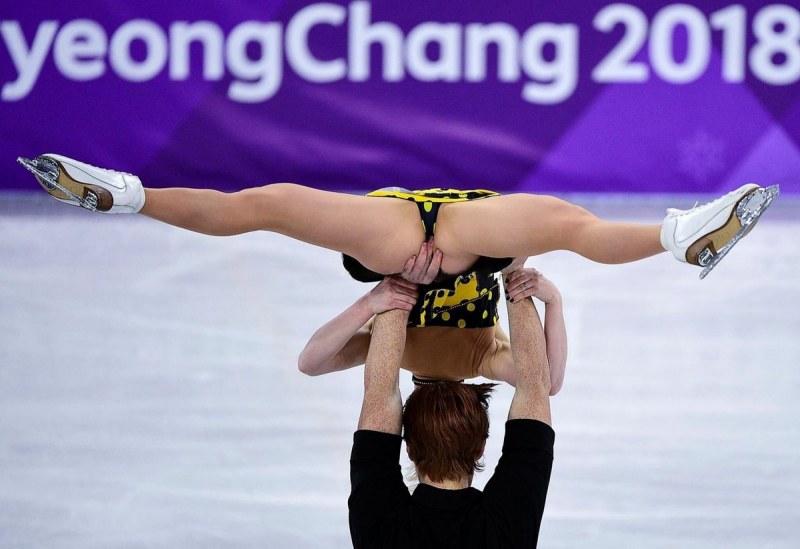 Спортсменки без трусиков