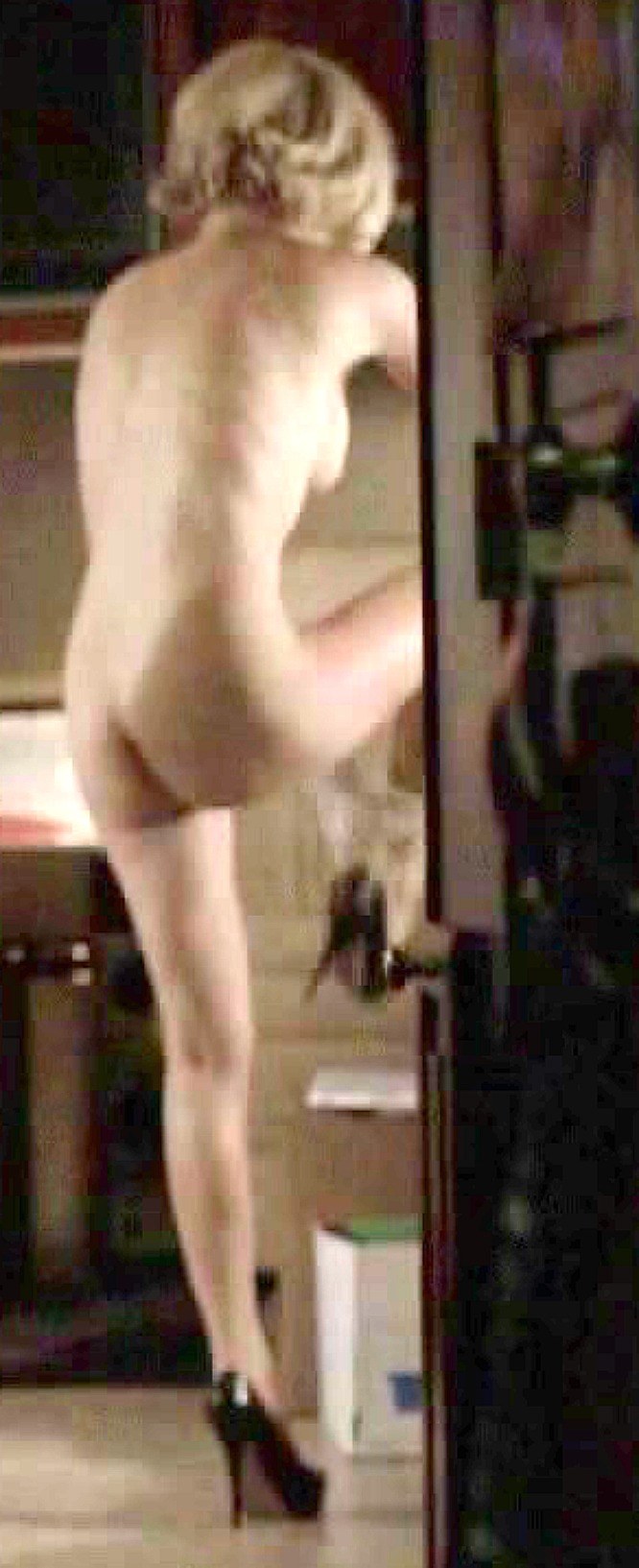 Jennifer Robertson Naked