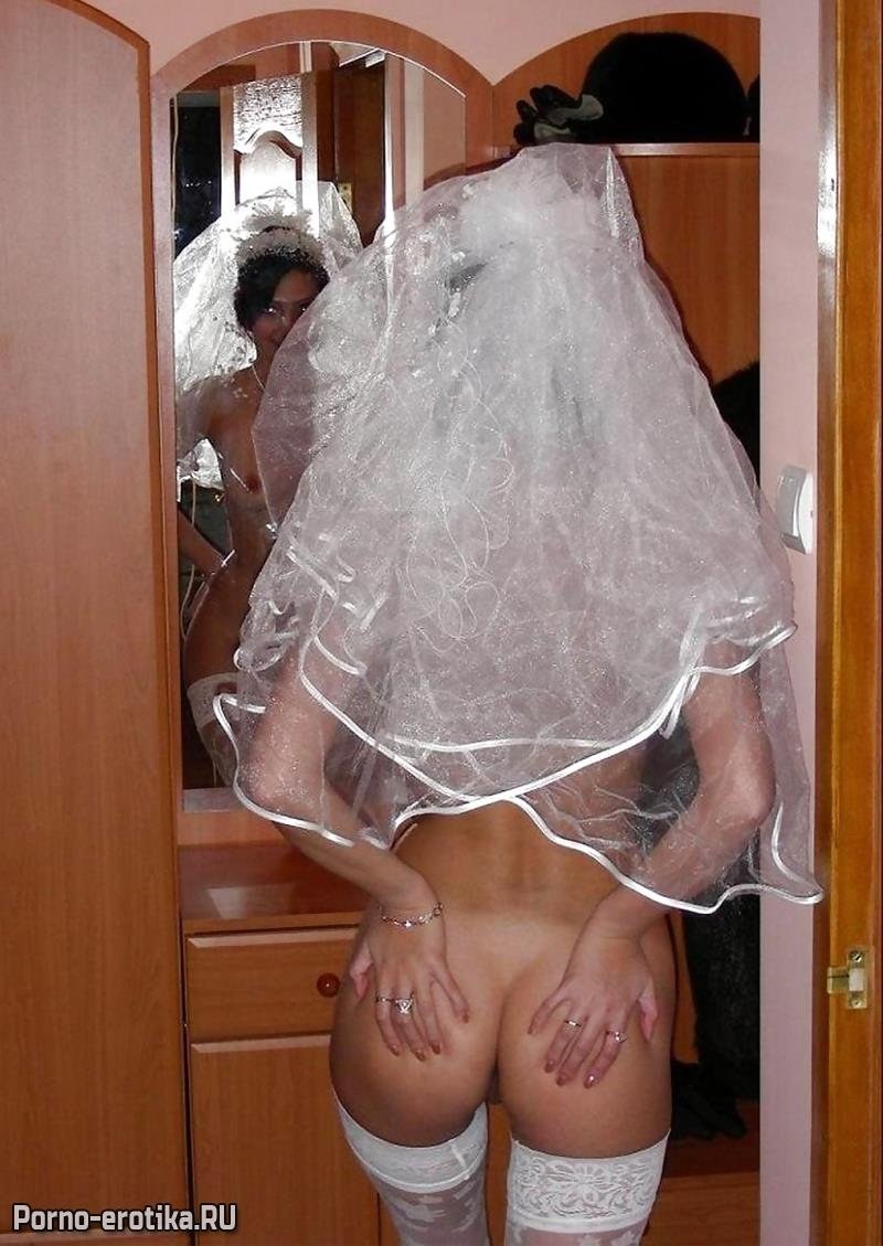 Голые Свадебные платья