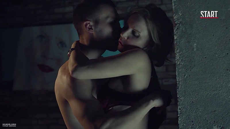 Любовь Аксенова грудь