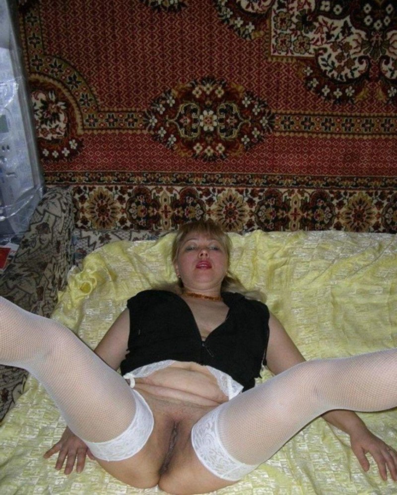 Молодые шалавы на природе частное